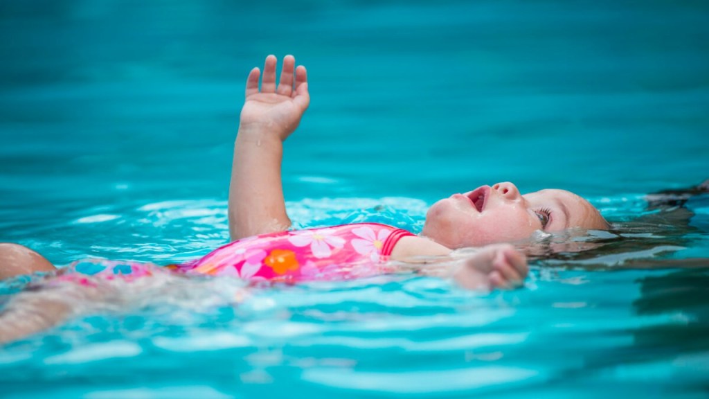 Can Babies Swim&nbsp;Naturally?